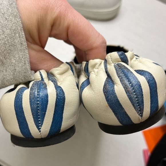 Tory Burch Reva Nautical Stripe Leather Ballet Flat sz 6 - Picture 2 of 9